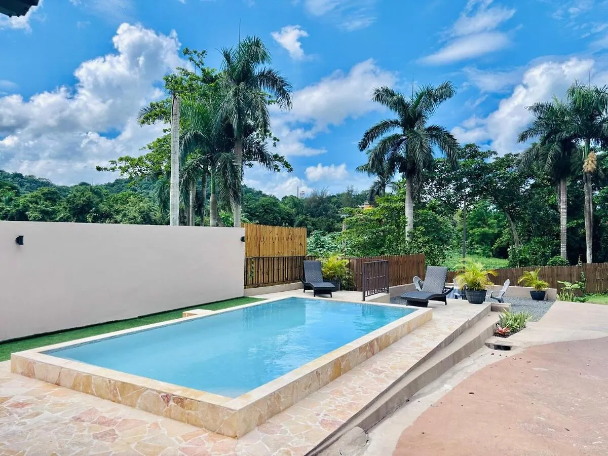Close To Luquillo Beach, El Yunque And Main Tourist Attractions 0*,